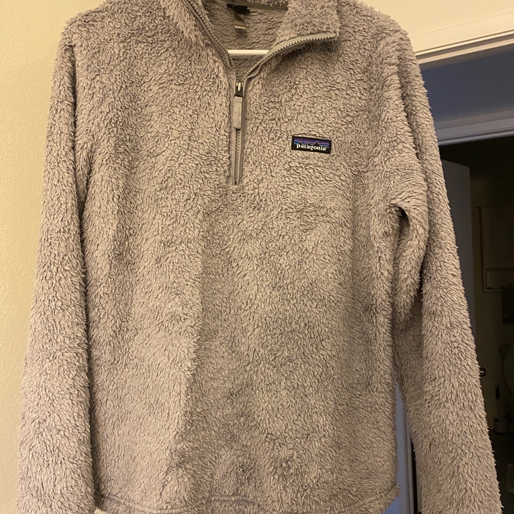 Women’s Patagonia Fleece Pullover Size M
